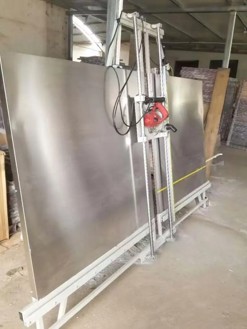 Powerful New Vertical Wood Cutting Slotted Wall Panel Saw Automatic Core Component Motor 1.8KW Power 1