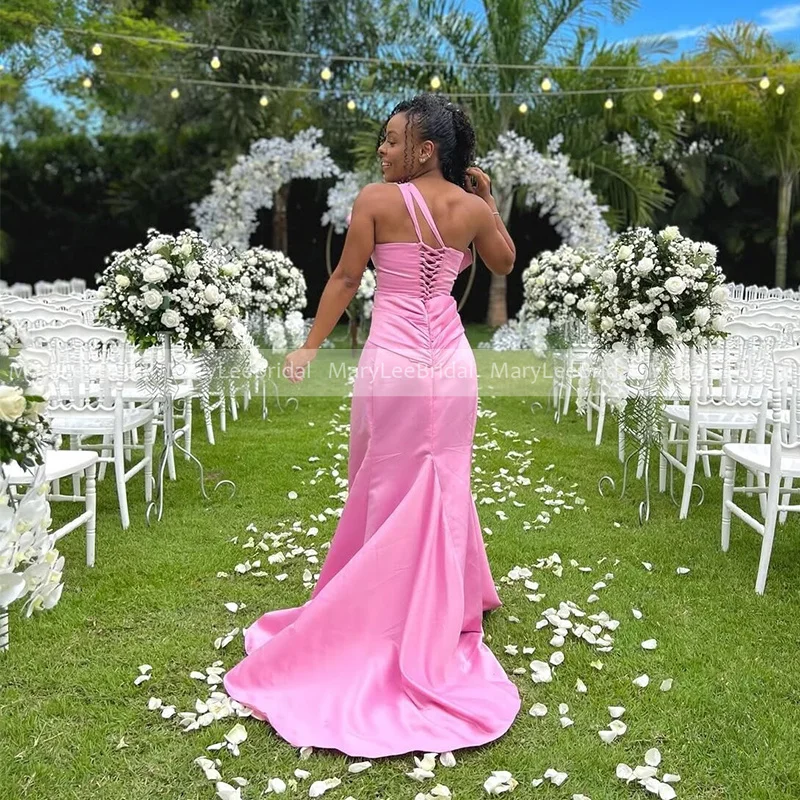One Shoulder Hot Pink Bridesmaid Dresses with Handmade Flower Satin Mermaid Wedding Guest Dress robes invitée mariage Customized