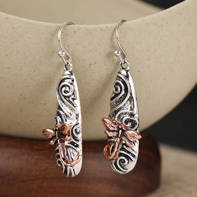 Vintage Hanging Hook Earrings Water Droplet Shaped Spiral Rolled Grass Pattern Pendant Earrings Ethnic Style Jewelry