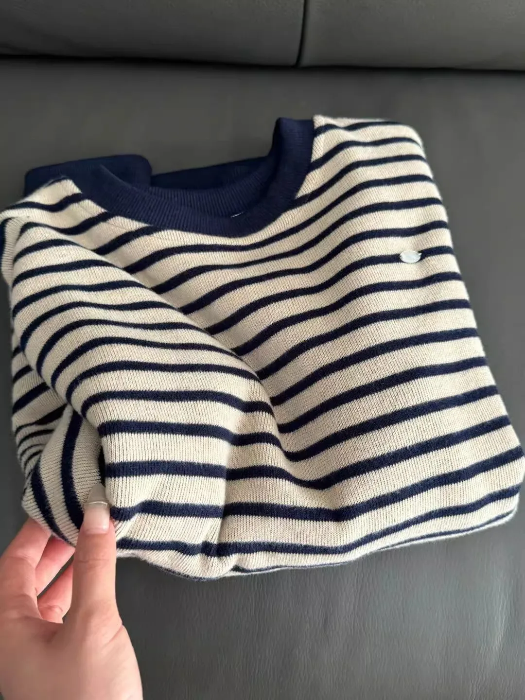 سترة نسائية محبوكة برقبة دائرية، مخططة، فضفاضة، بتصميم كسول، بدون قبعة، ملابس خارجية، موضة جديدة لعام 2025، للجمهور الصغير، ر...