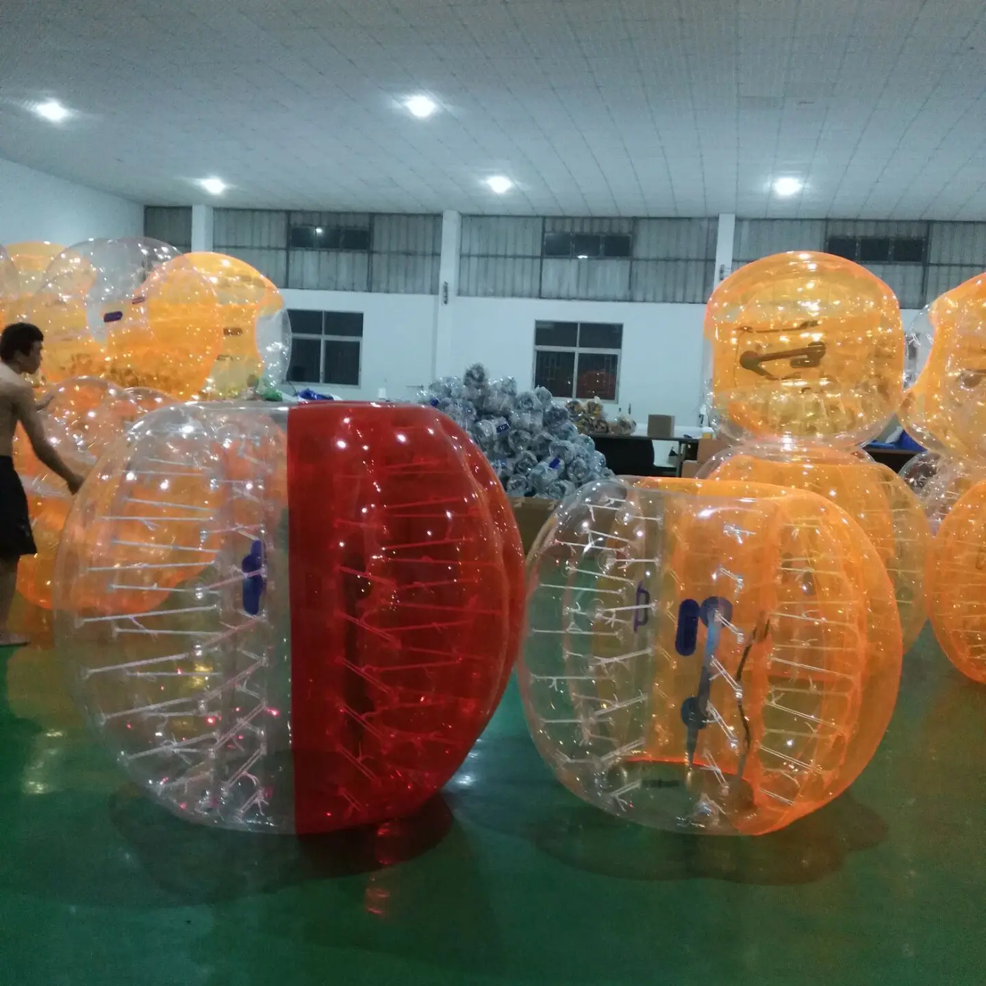 Free Shipping Inflatable Bubble Soccer Ball 1.5m Football Bubble Inflatable Bumper Ball Fun Games Adult Bouncing Ball Zorb Ball