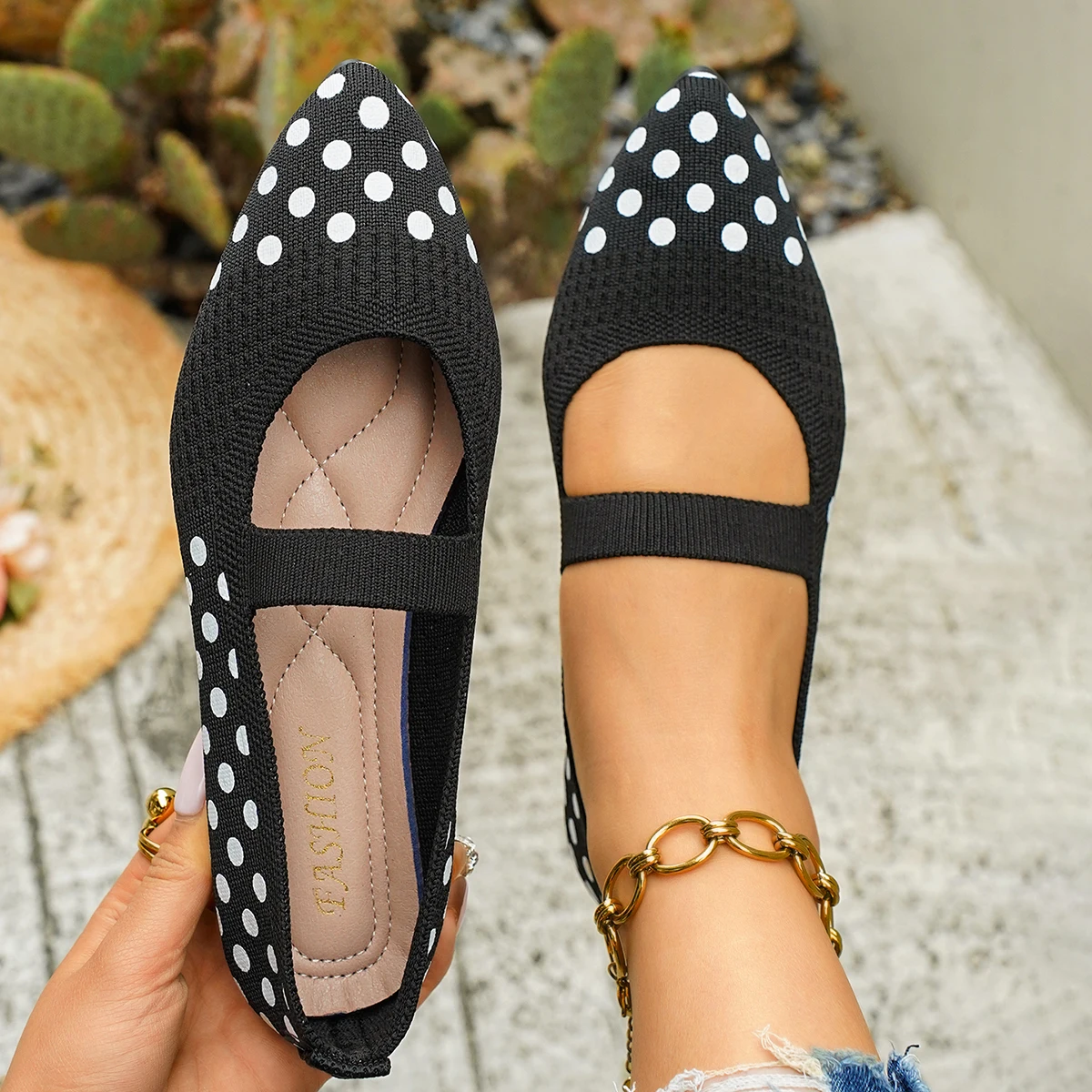 

Spring/autumn New Fashion Pointed Toe Flat Women's Shoes Solid Color Mesh Shallow Mouth Slip-On Women Shoes Large Size