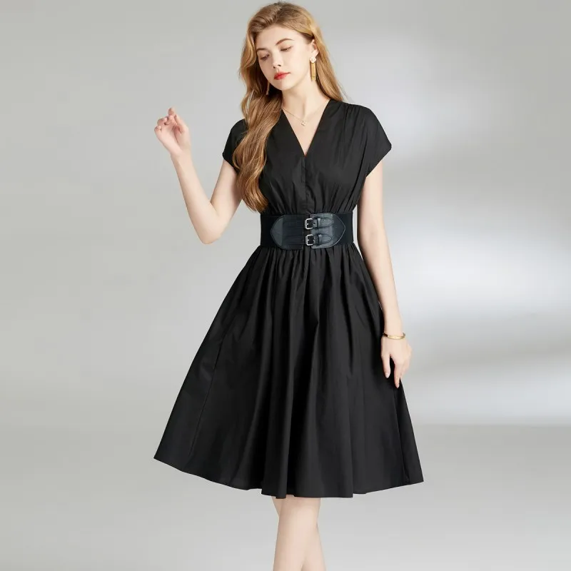 High End Hepburn Style Dress For Women's Summer New V-Neck Slim Fit And Unique Small Black Dress With Belt As A Gift