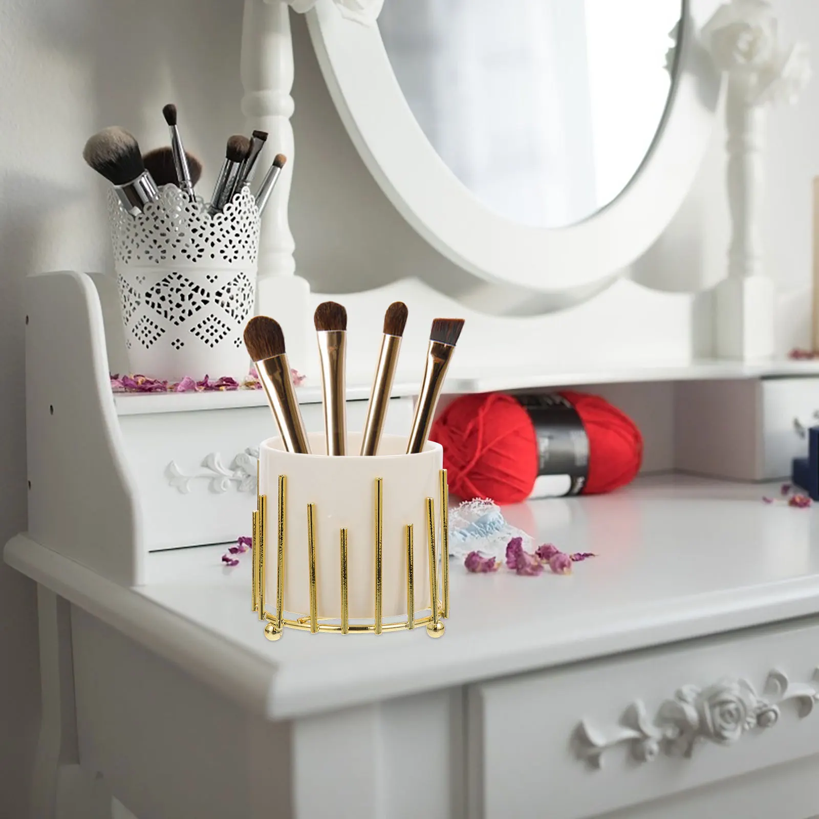 

Multi-Use Ceramic Pencil Holder with Iron Stand Desktop Brush Storage Organizer for Office Vanity Table Stationery Container