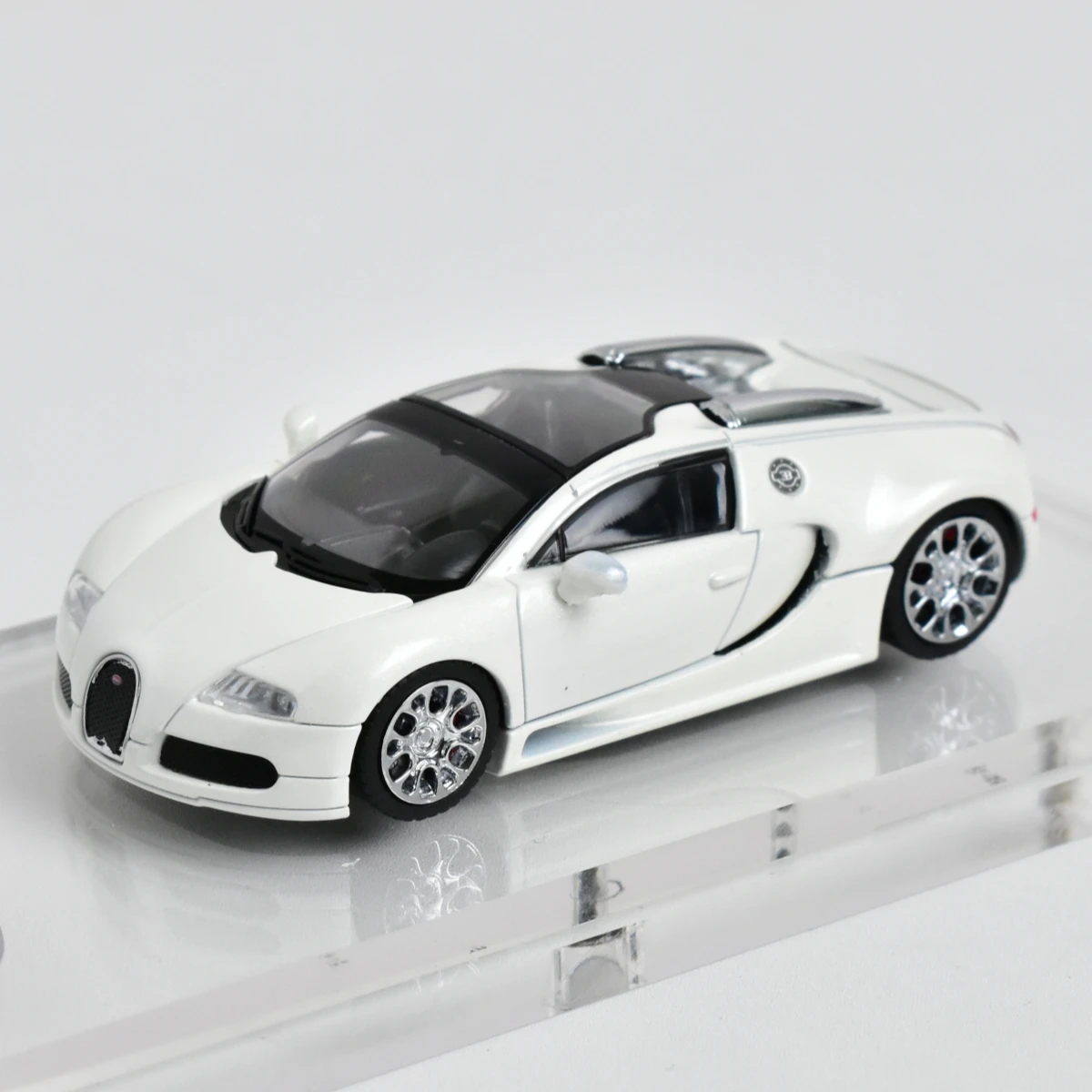 Mortal 1:64 Bugatti Veyron Super Sport Diecast Model Car