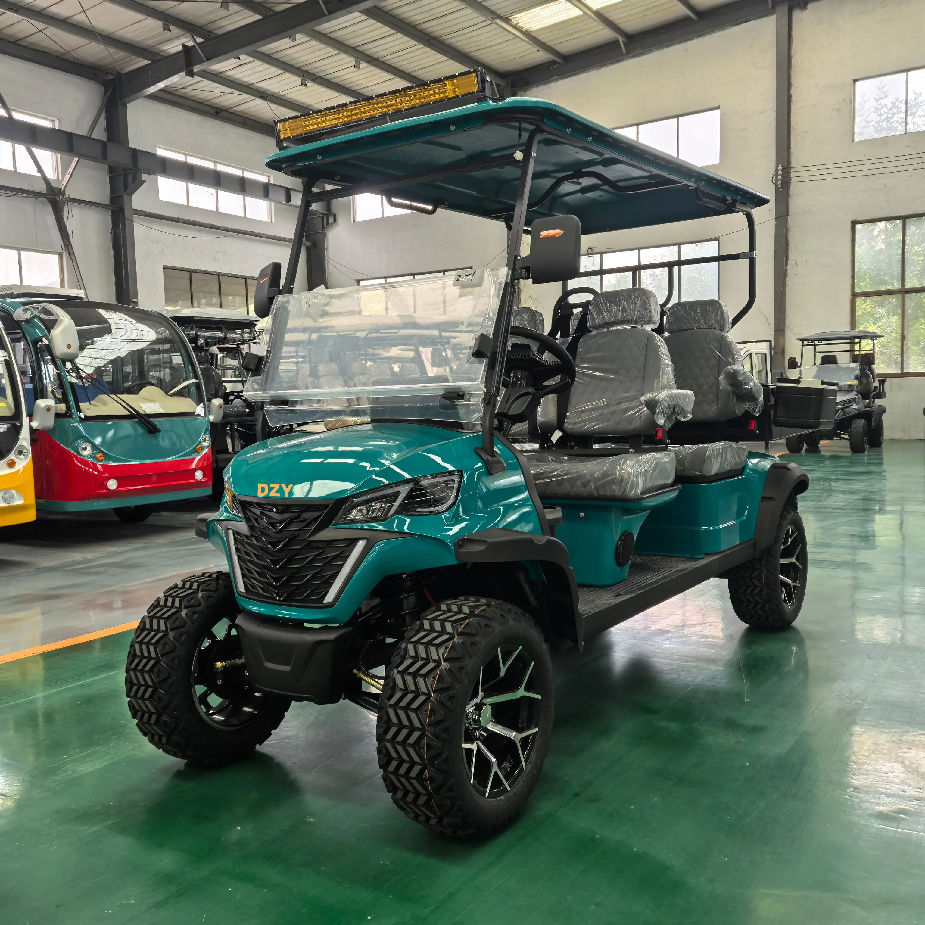 Customizable 6-person golf cart scooter 2 4 6-seater electric golf course cart 2026 hot selling off-road golf driver cart