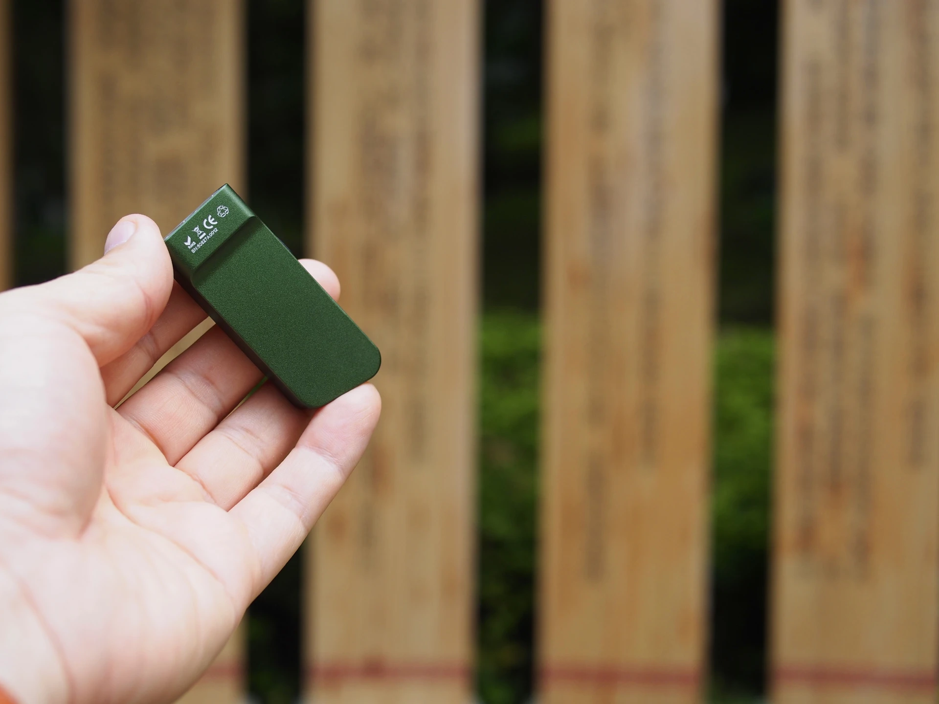 Manker LAD III - Linterna EDC recargable USB-C