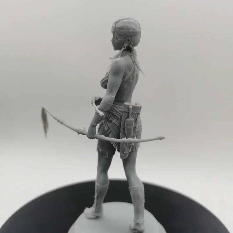 Resin Figure Tribal Female Archer 1/18 Scale 100mm Diy  Assemble Model Kit Unassembled Diorama and Unpainted Statuettes Toys