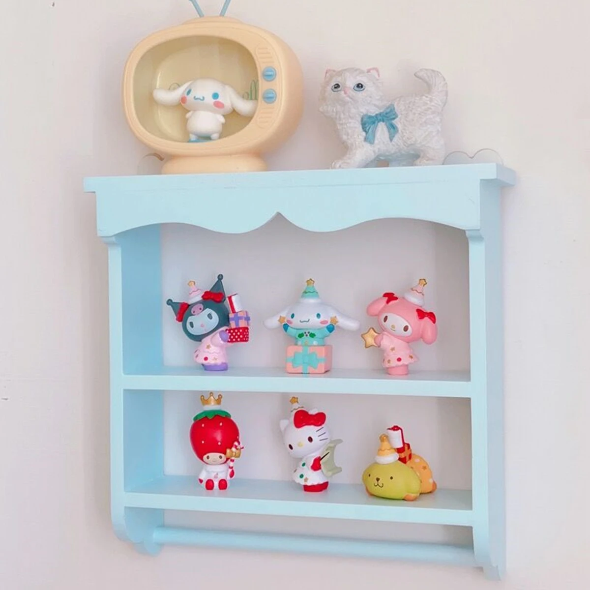 Japanese Kawaii Pink Bedroom Shelves, Wall-Mounted Cosmetic Wooden Storage Rack, Girly Heart