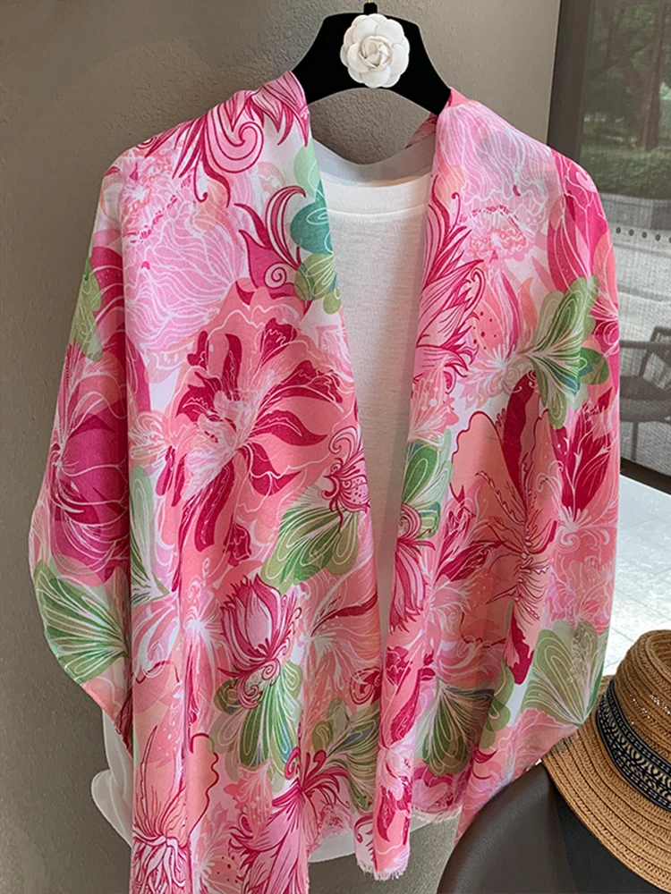 

Elegant Women Silk Scarf Wrap Shawl Sweet Pink Green Print Sunscreen Bandanas Hijab Lady Mujer Scarve Pareo Headscarf Travel New