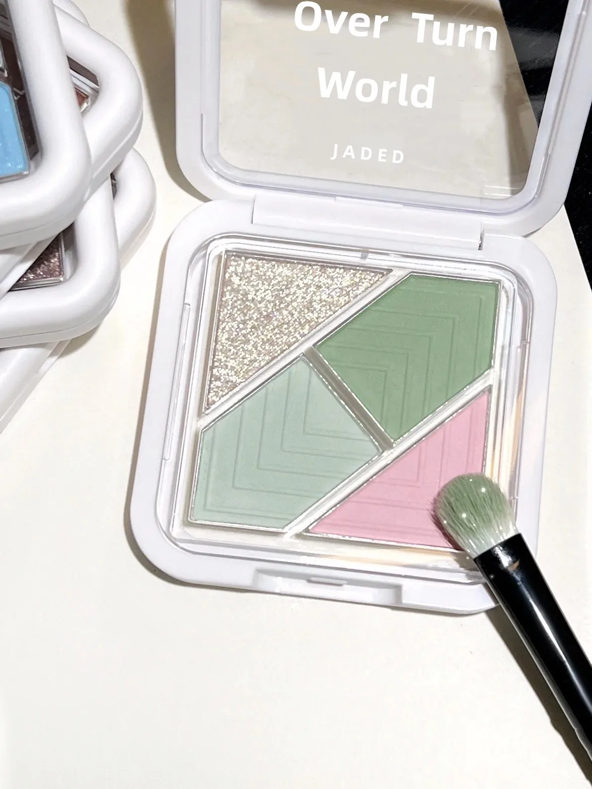 JADED-Palette de fards à barrage 4 couleurs, le monde, fard à barrage, poudre pour filles chaudes, été, bleu-vert, poche portable