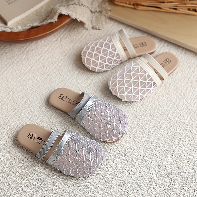 2026 Children Casual Cut-outs Sandals for Girls Summer New Fashion Korean Style Soft Bottom Anti-slippery Versatile Beach Shoes