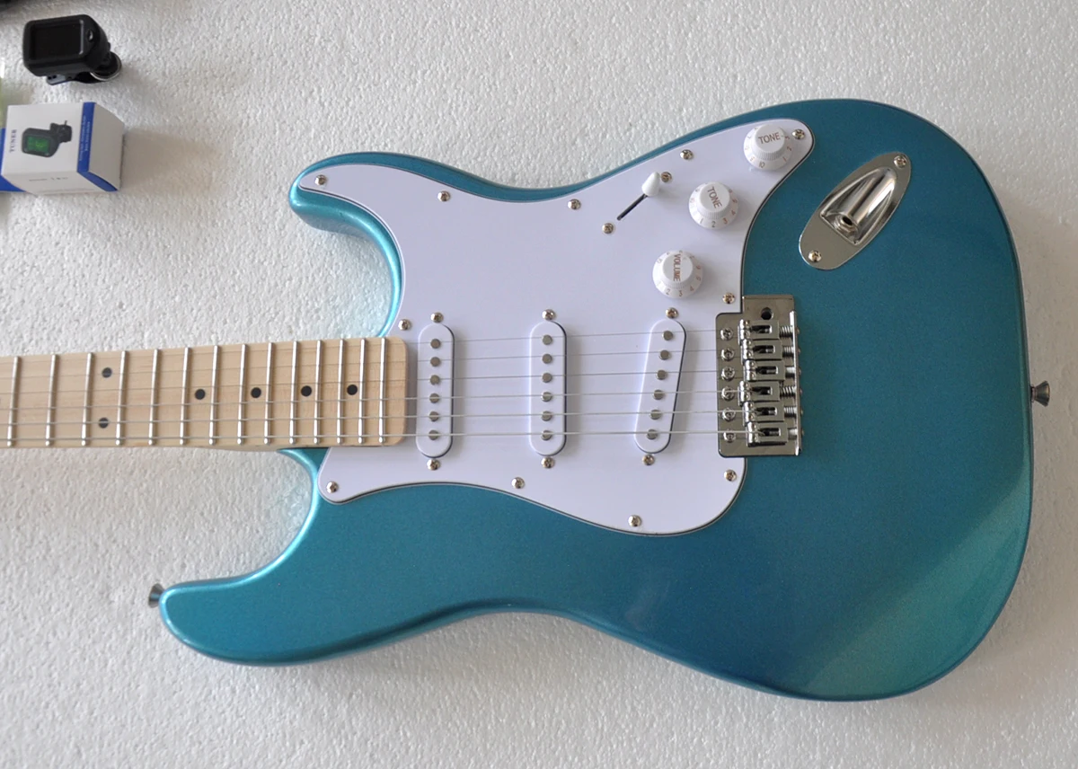 Metal Blue Electric Guitar Maple Fretboard Guitar Sycamore Wood Body Accept Customization