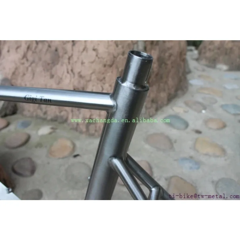 Titanium Time Trial Bike Frame With Replaceable Dropouts