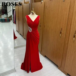 ROSES Tank Red Prom Dresses Mermaid Sexy Evening Dress فساتين الV Neck Formal Dresses with Slit Pleat Party Dress with Side Slit