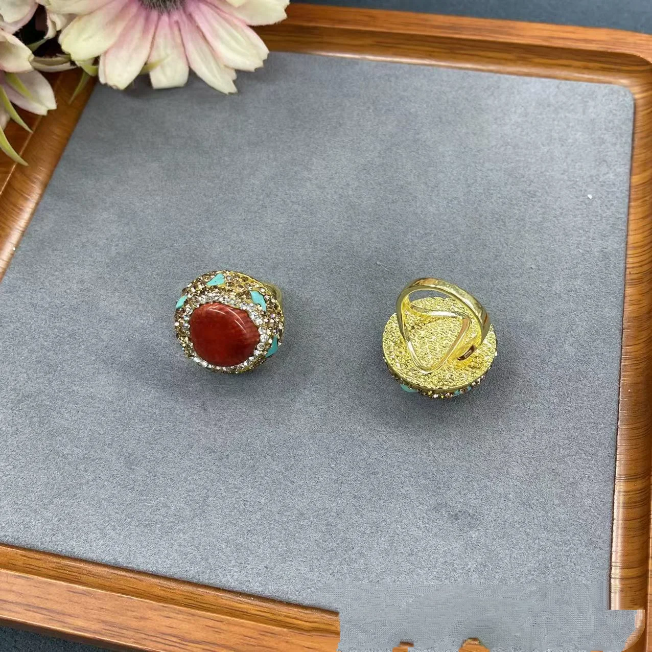 خاتم أحمر مرصع بالكريستال الفيروزي خواتم مفتوحة عرقية رائعة موضة النساء خاتم حلية مجوهرات اكسسوارات حفلات الزفاف هدايا #1