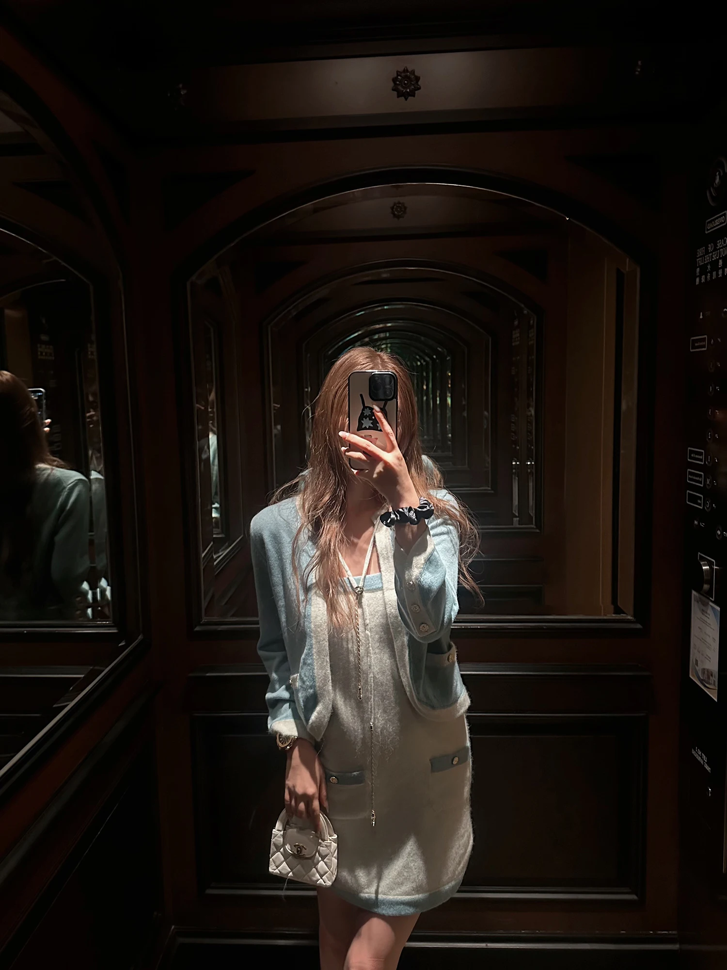 

Элегантный ароматный комплект Mas Mash Braannie: вязаное кашемировое платье-кардиган с блестками и пуговицами, осенняя женская мода 2025