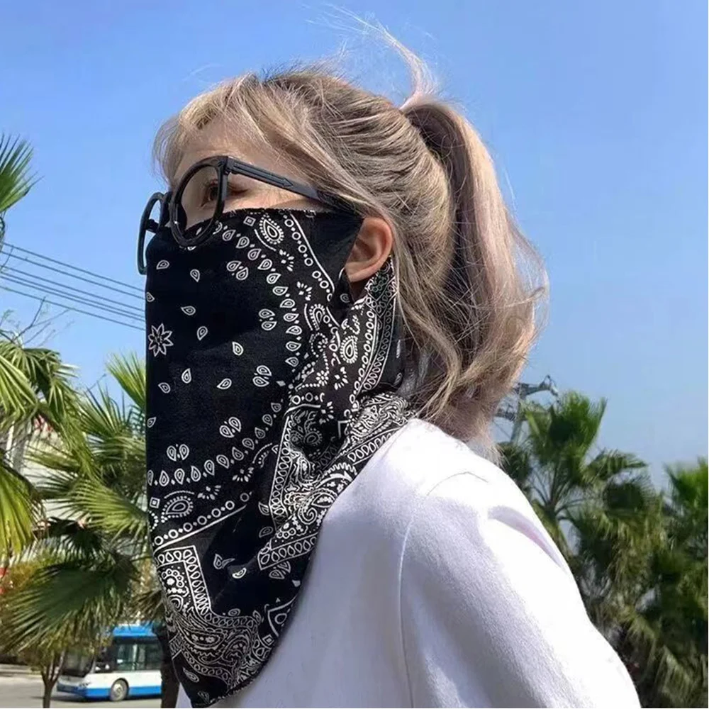 

INS Paisley Print Ice Silk Sunscreen Face Mask Breathable Thin Sleeves Half Face Cover Summer Anti-UV Cycling Bike Mask Sleeves