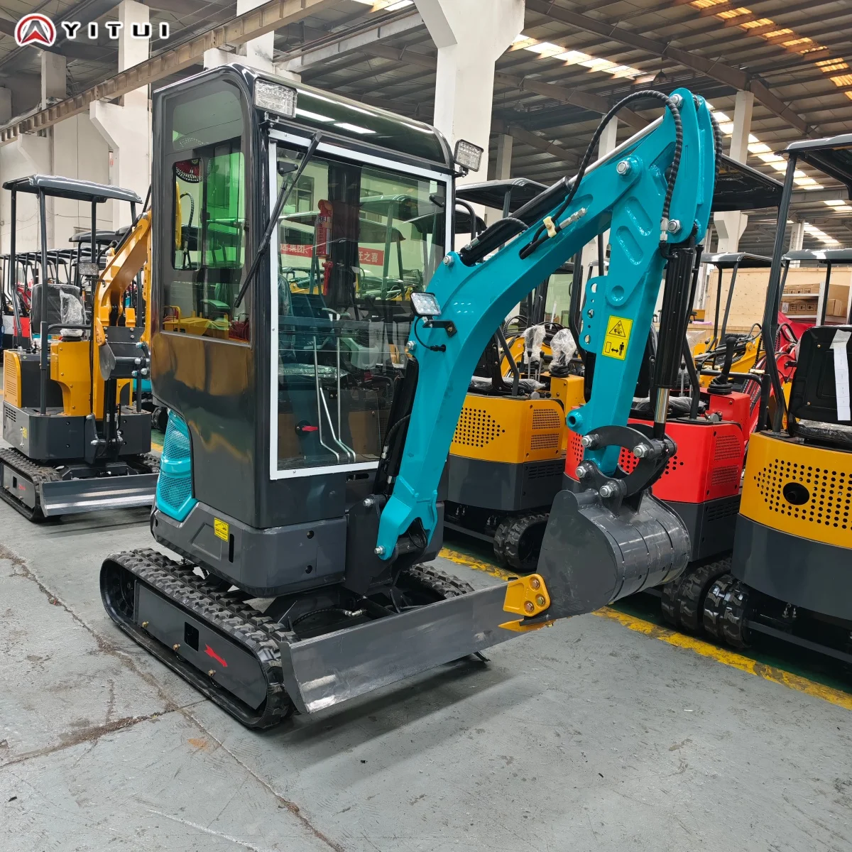 Fast Delivery 2 Ton Customized Multi Functional Mini Excavator Ce Epa Euro 5 Mini Excavator 1.8 Ton With Cab Diesel Engine