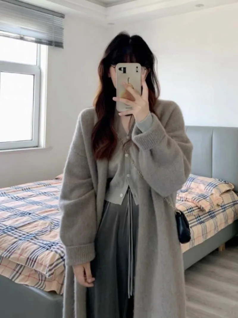 

Japanese Retro Knit Cardigan Women Korean Lazy Soft Glutinous Velvet Solid Loose Fashion Gentle Warm Winter Female Simple Coat