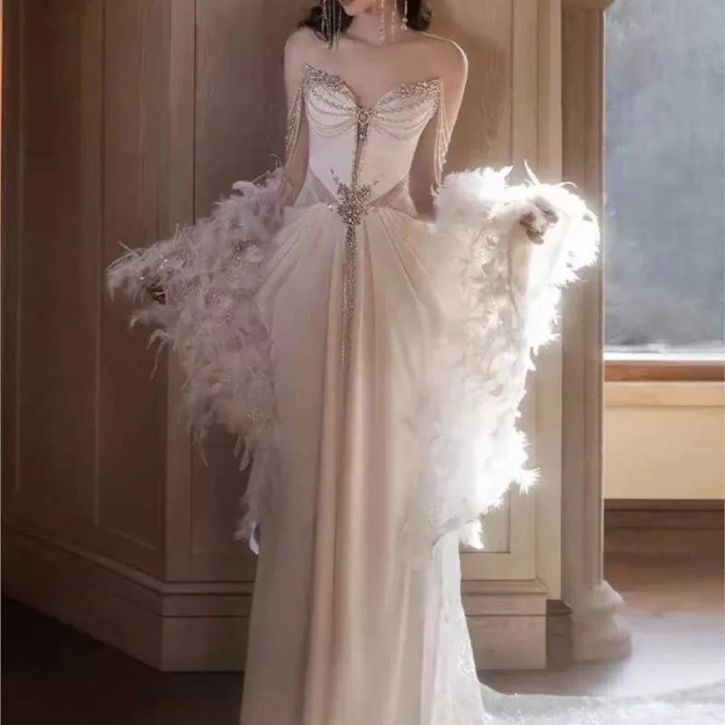 Jednoliniowa, ciężka, ręcznie robiona lekka suknia wieczorowa, nowa mała satynowa sukienka