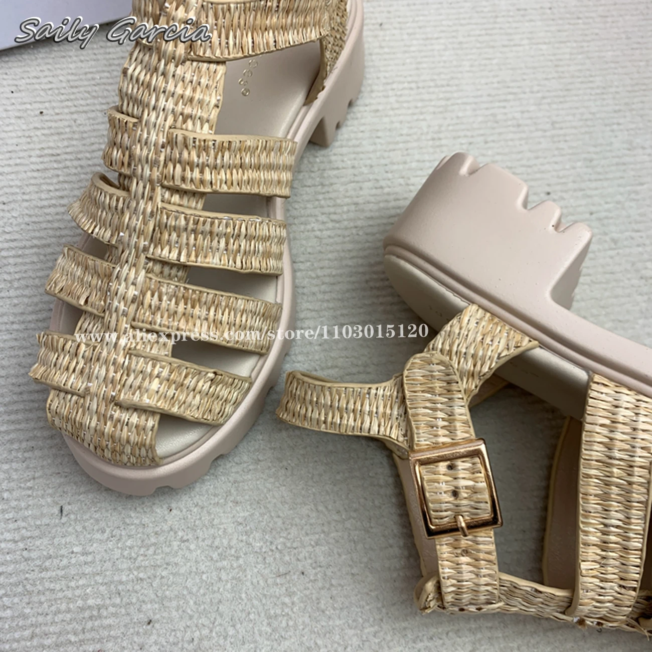 Retro Straw Belt Buckle Strap Roman Style Beach Sandals 2024 Summer New All-Match Casual Shoes Round Toe Hollow Low Heel Shoes