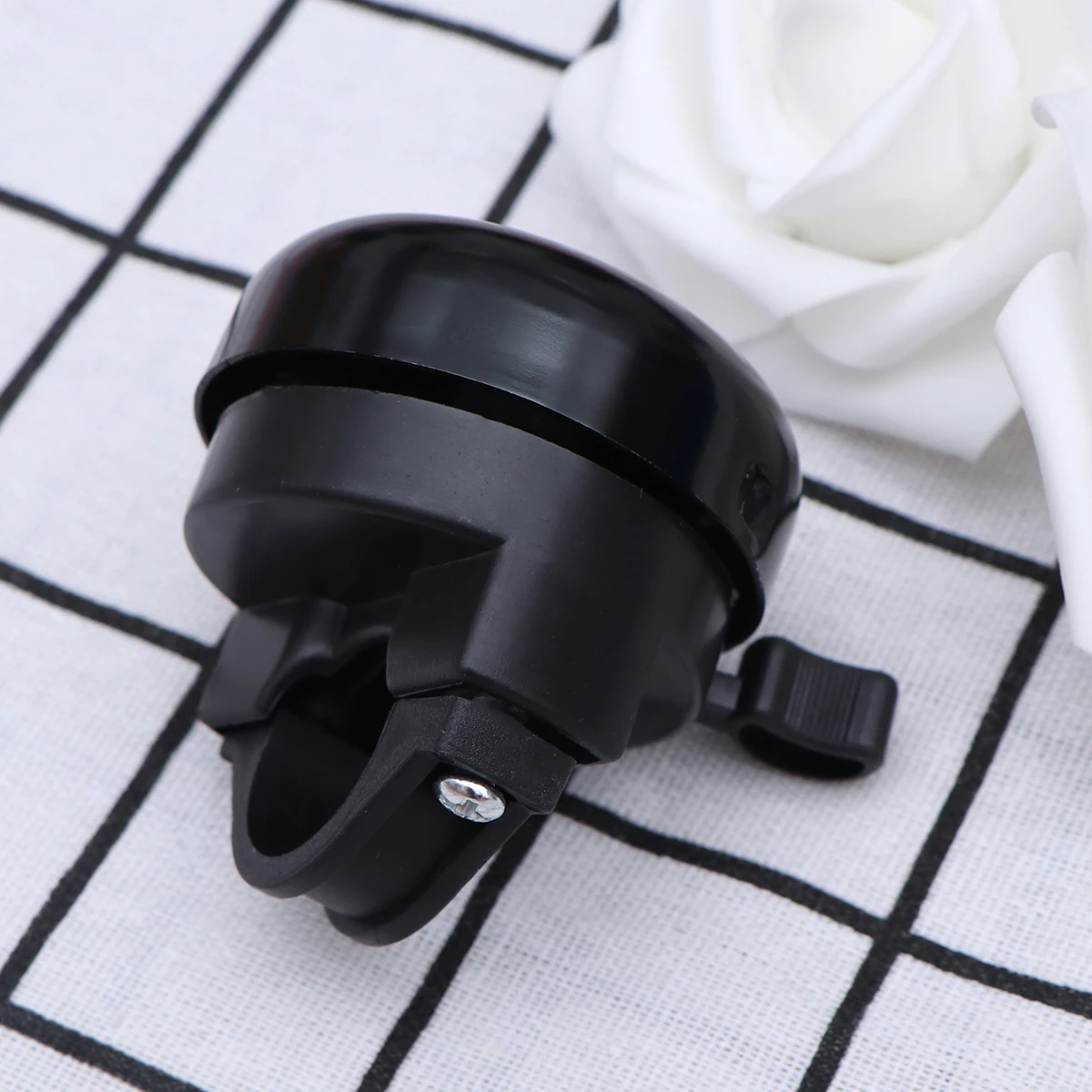 

Aluminum Bike Bell Ring Anti-Rust Durable Warning Bell for Mountain Road Bicycles 22mm Easy Install Safety Accessories