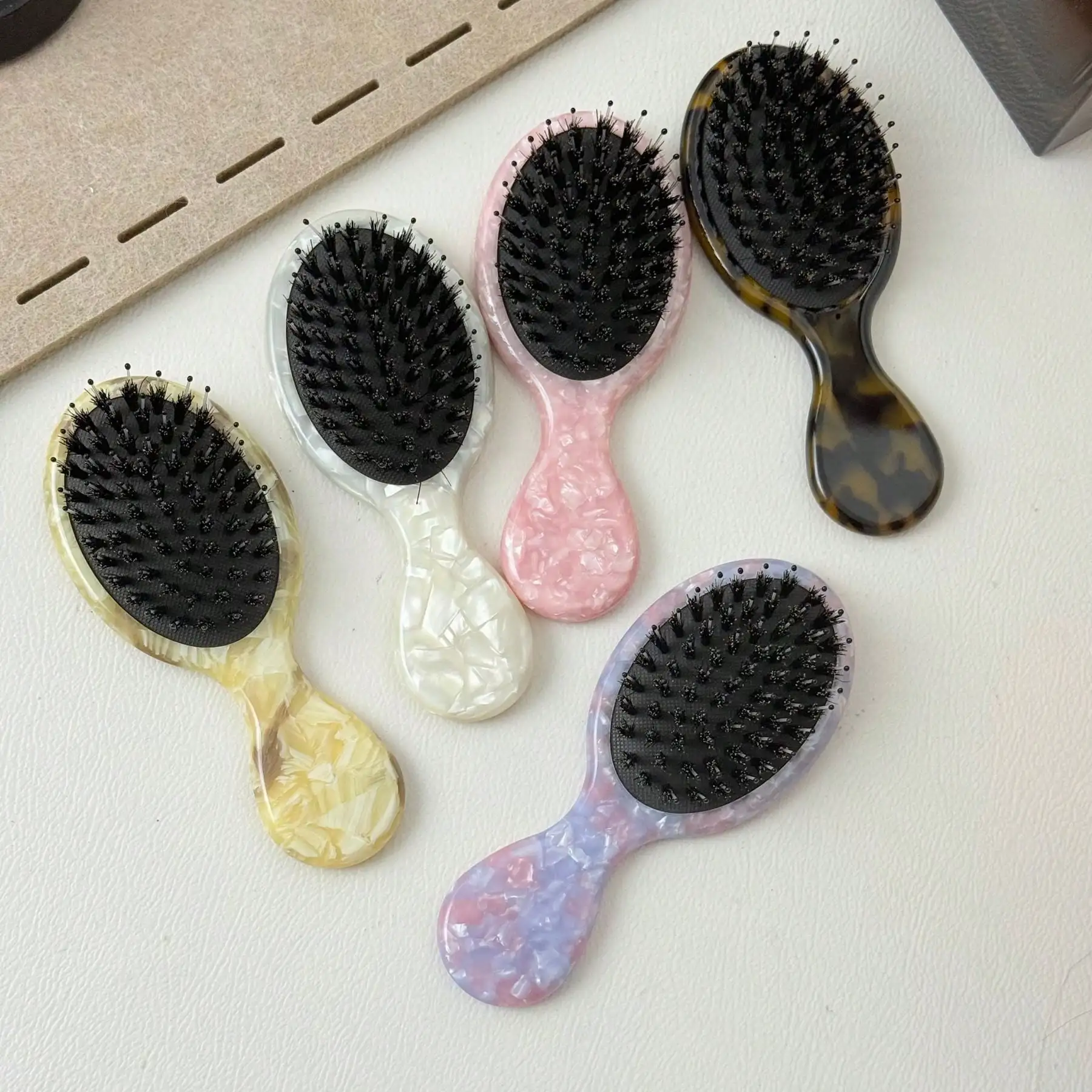

New Arrival Korean Fashion 14.2cm Acetate Bristle Air Cushion Comb, Portable Massage Brush, Elegant Hair Styling Comb Beauty Home Bedroom Decor Travel Accessories Hair Tool Kit,Festival,Birthday