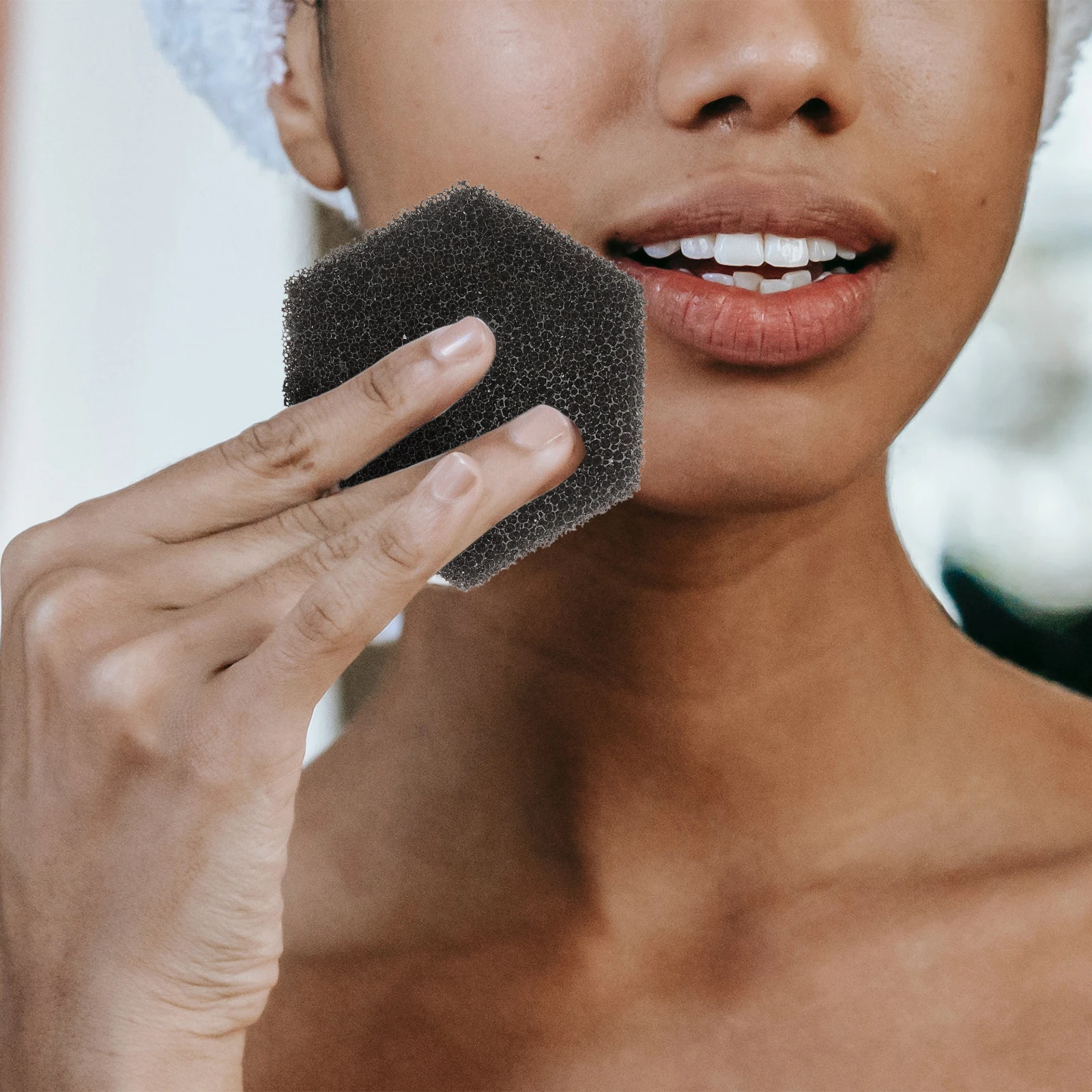 4 個黒六角メイク落としスポンジ洗顔角質除去洗顔パッド非刺激性吸収除去