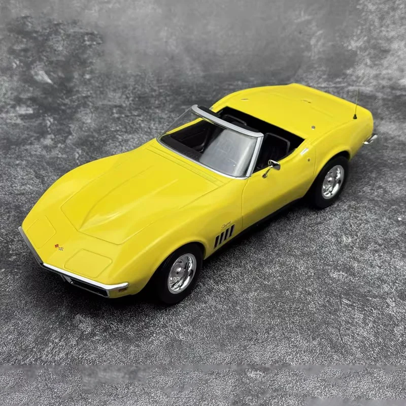

NOREV 1:18 Scale Corvette 1969 Simulation Alloy Car Model Static Display Collectible Toy Gift Souvenir Decoration