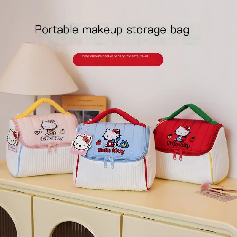 

Sanrio милая ручная косметичка Hello Kittys для девочек, большая вместительная дорожная косметичка для туалетных принадлежностей, настольная сумка для хранения косметики, подарок в форме сердца для девочек