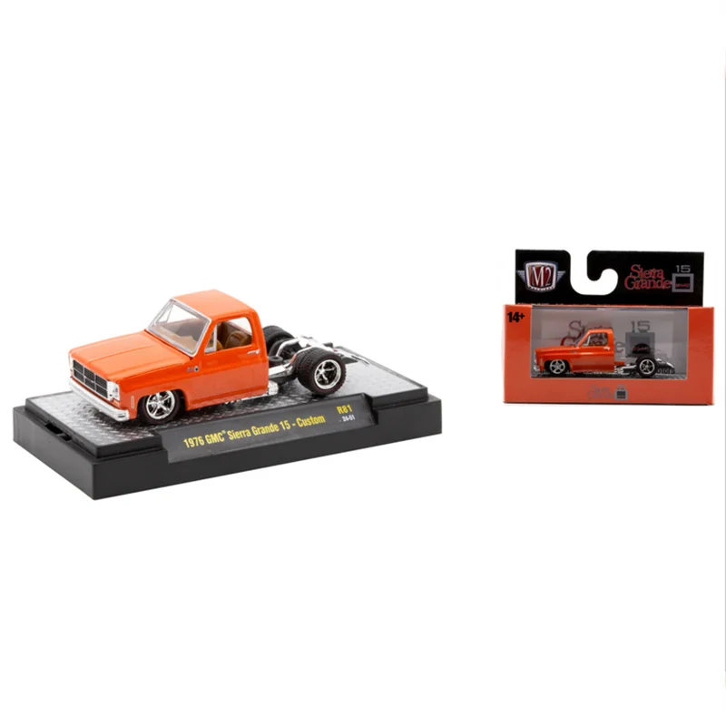 

M2 Machines 1:64 Scale Diecast Alloy 1976 GMC Sierra Grande 15 Toys Cars Model Classics Adult Gifts Souvenir Static Display