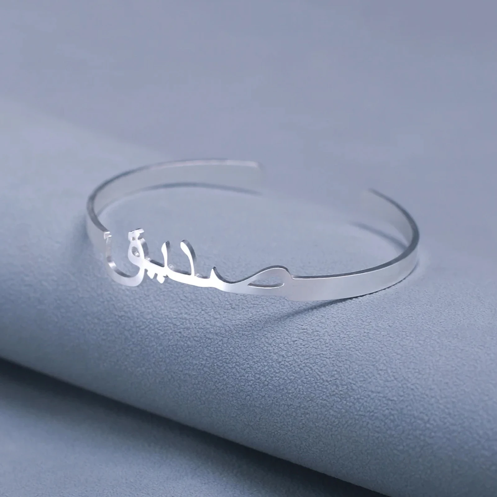 Lemegeton Personalized Arabic Name Bracelet Women Men Stainless Steel Jewelry Customized Arabic Name Bangle Birthday Party Gifts - view 3