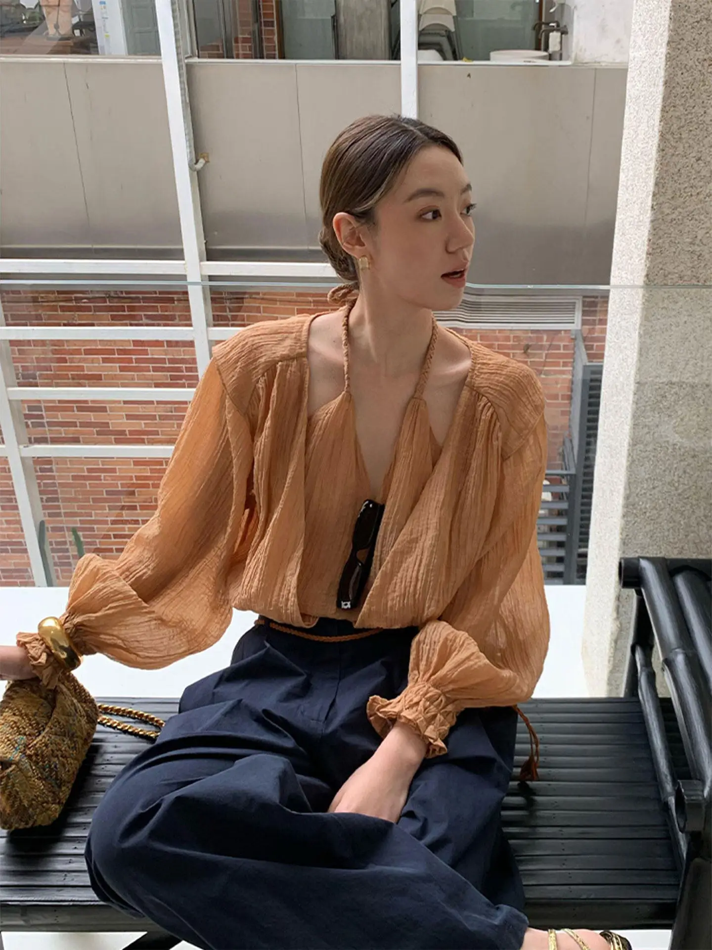 

Ele Orange Ne Hanging Svel irt Unique Design Lantern Sve Inner Wear French Sle Loose Fit V-Ne Women's Top