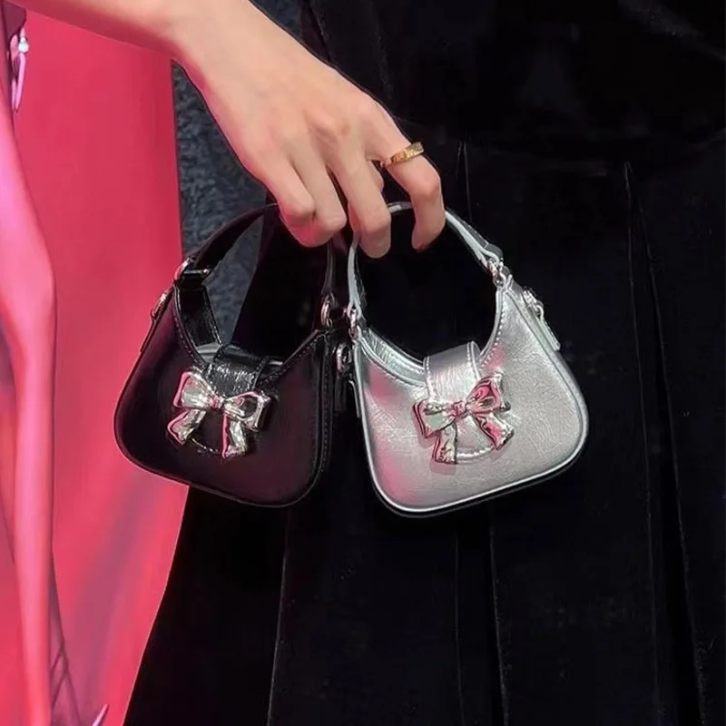 

Korean fashion style cute bow mini girl princess bag archer toddler wallet and handbag cute bow lipstick earphone mini chain bag