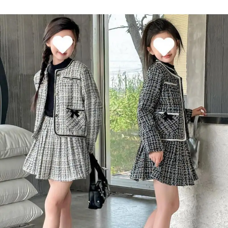 

Fashion 2-Piece Set Children's Clothing Kawaii Casual Coat 2025 Kids Clothes Winter Girl Lightweight Puffer Kpop Demon Hunter