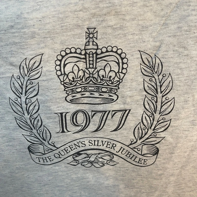 25SS New Style Vintage Washed Grey Saint T Shirt Men Women Streetwear Character Graphics Logo Print Damaged Tee Cotton T-Shirts image 6