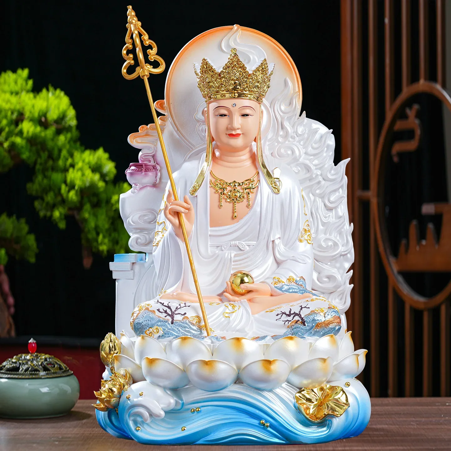 DSAKṣitigarbha Bodhisattva statue, Jiuhua Mountain a Bodhisattva home temple, , living room, household resin offering ornament