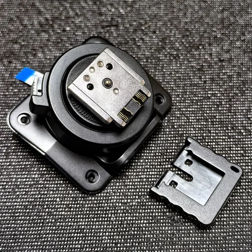 Imagen 2 del producto Godox V100 V100-S V100-C V100-N V100S V100C V100N Flash Hotshoe Zapata caliente Base de montaje trasero Soporte de pie Pieza de luz de velocidad