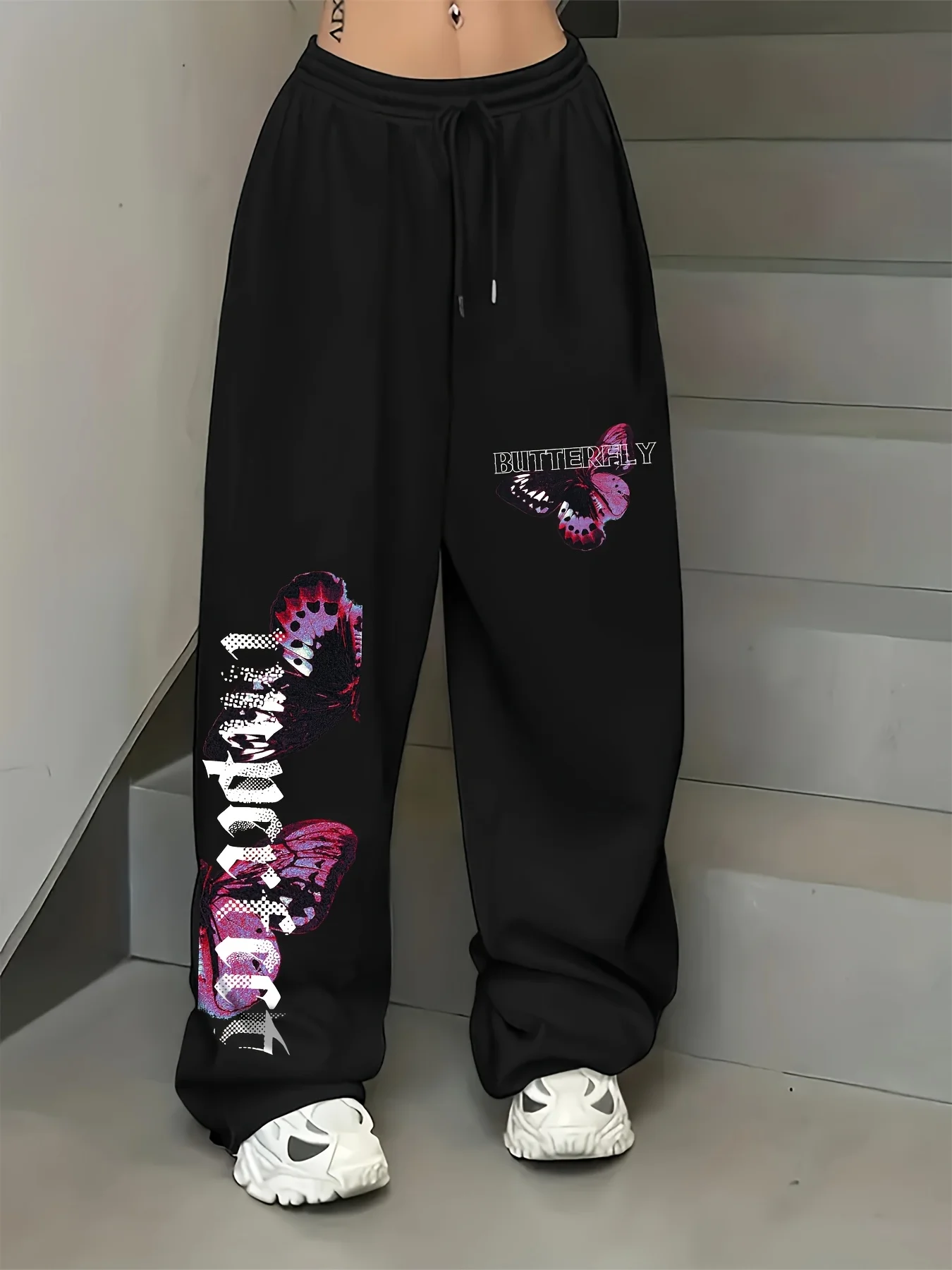 Pantalones de chándal holgados y rectos con estampado de mariposa de talla grande para otoño e invierno para mujer, ropa de calle elegante y versátil de gran tamaño