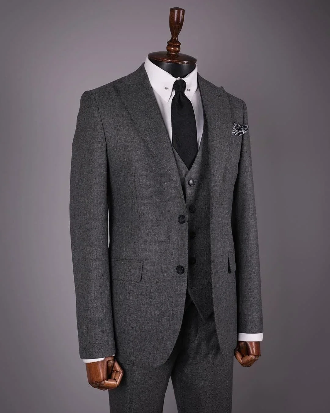 2024 Elegant Grey Suit Men High Quality Slim Fit Custom 3 Piece Single Breasted Male Blazer Bussiness Smart Casual Costume Homme