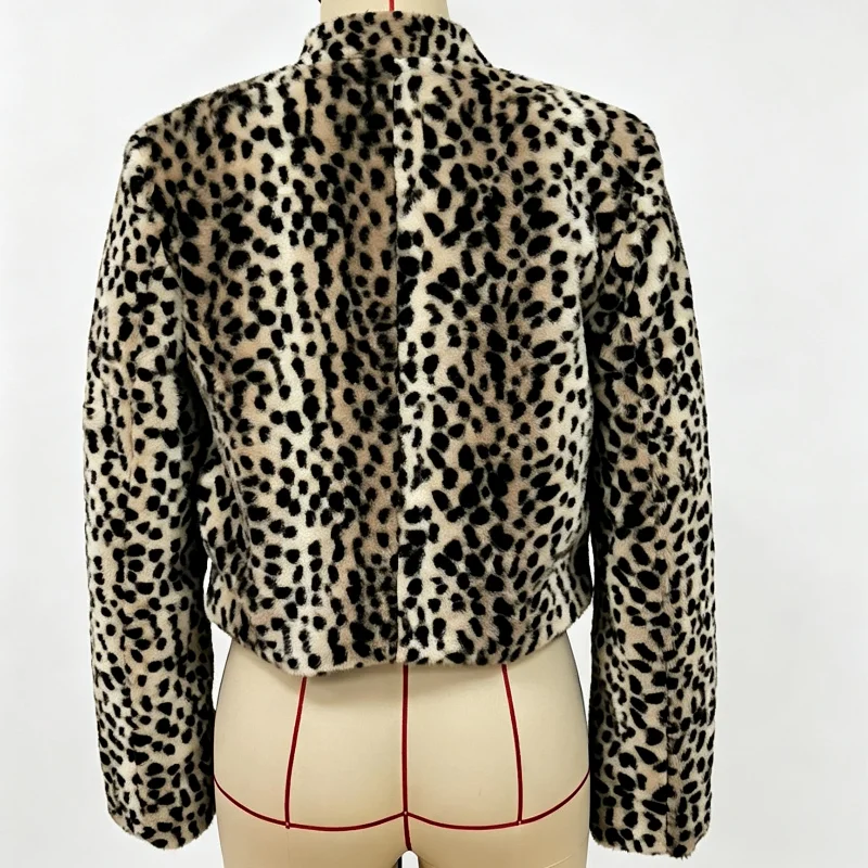 Damen Leoparden-Kunstpelz-Kurzjacke Vintage Stehkragen Knopf-Kurzmantel Langarm-Oberbekleidung 2026 Neue Street-Lady-Jacken – Detail 4