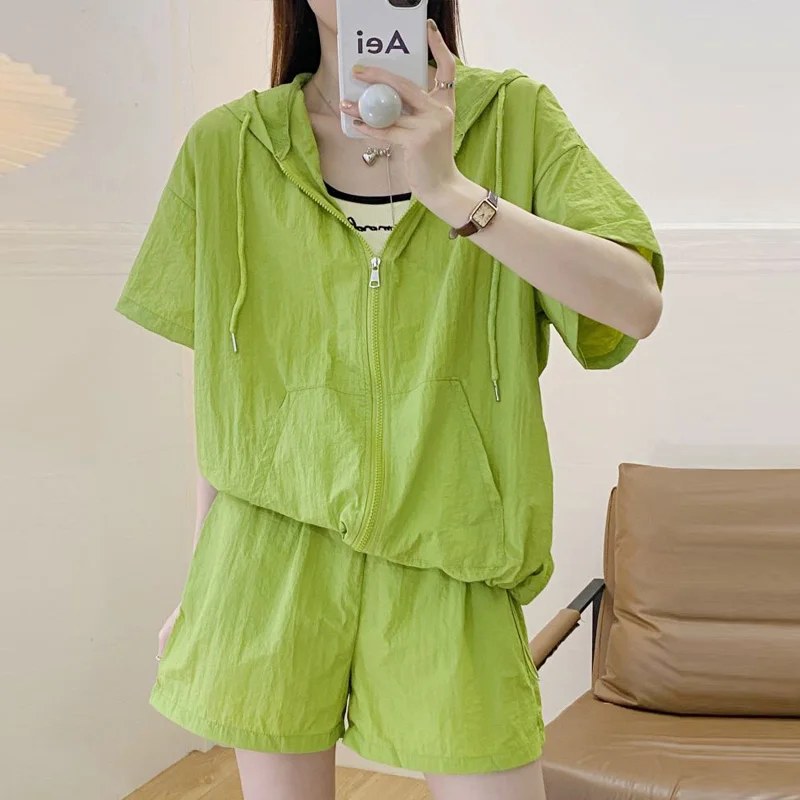 

Ultra-Thin Breathable Summer New Women's Sportswear Short-Sleeved Sun Protection Suit Shorts Set Home Comfort Fashionable Two...
