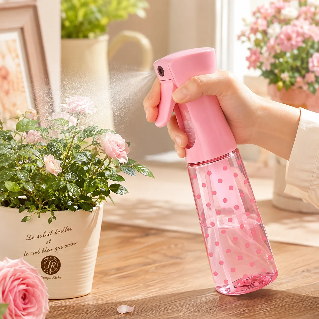 Spuitfles Roze Polka Dot Navul - Rose Water Spray recensie en prijs