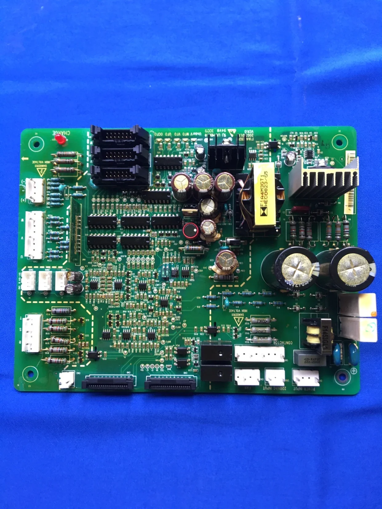 Emerson Inverter EV2000 Series 132kw-160-200kw-280 Switching Power Supply Board F1A4M3GR1