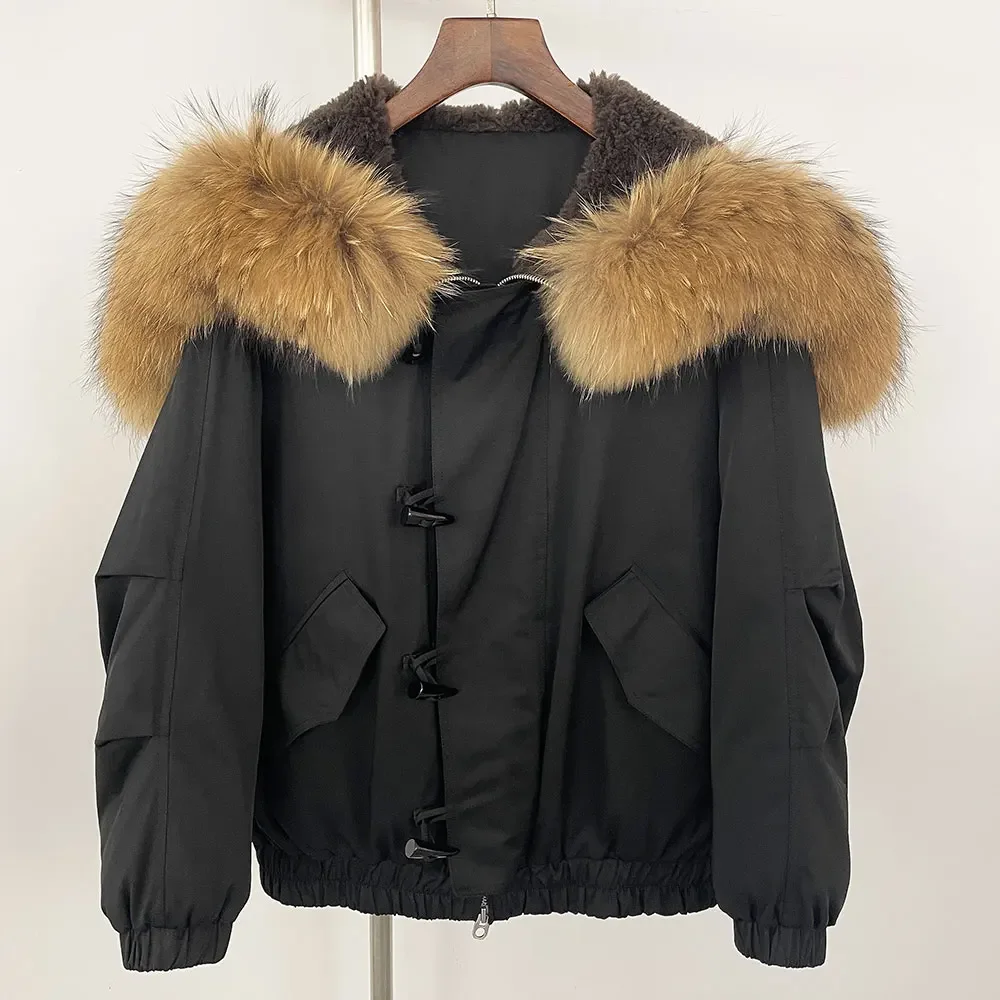 Chaqueta acolchada de piel de mapache auténtica para mujer, abrigo con cuello de piel Natural a la moda para mujer, Chaqueta corta con capucha, chaqueta de plumón de pato blanco