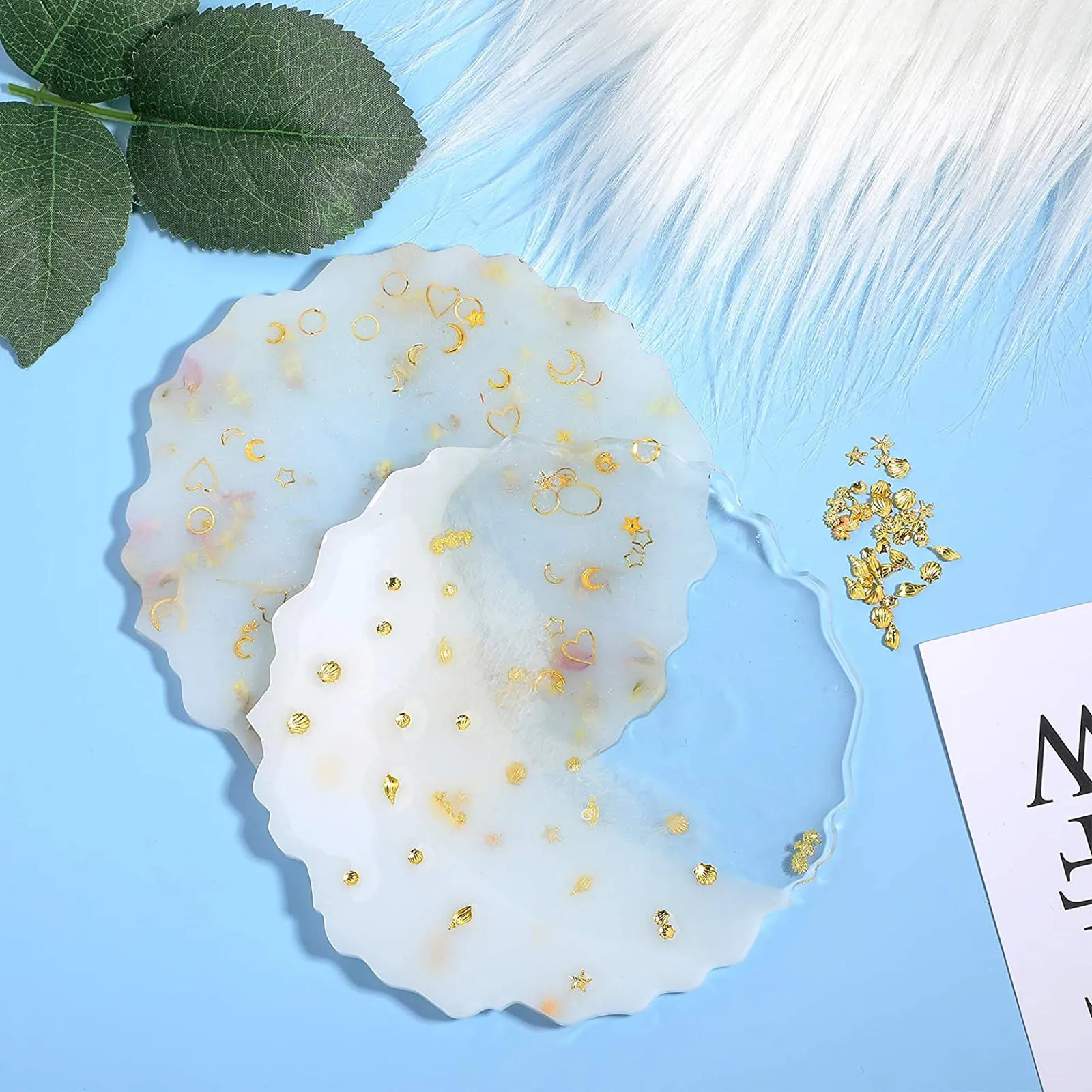 

3 коробки легких, ярких, глянцевых наполнителей из смолы и сплавов для рукоделия, эпоксидных поделок, украшений для ожерелий и брелоков