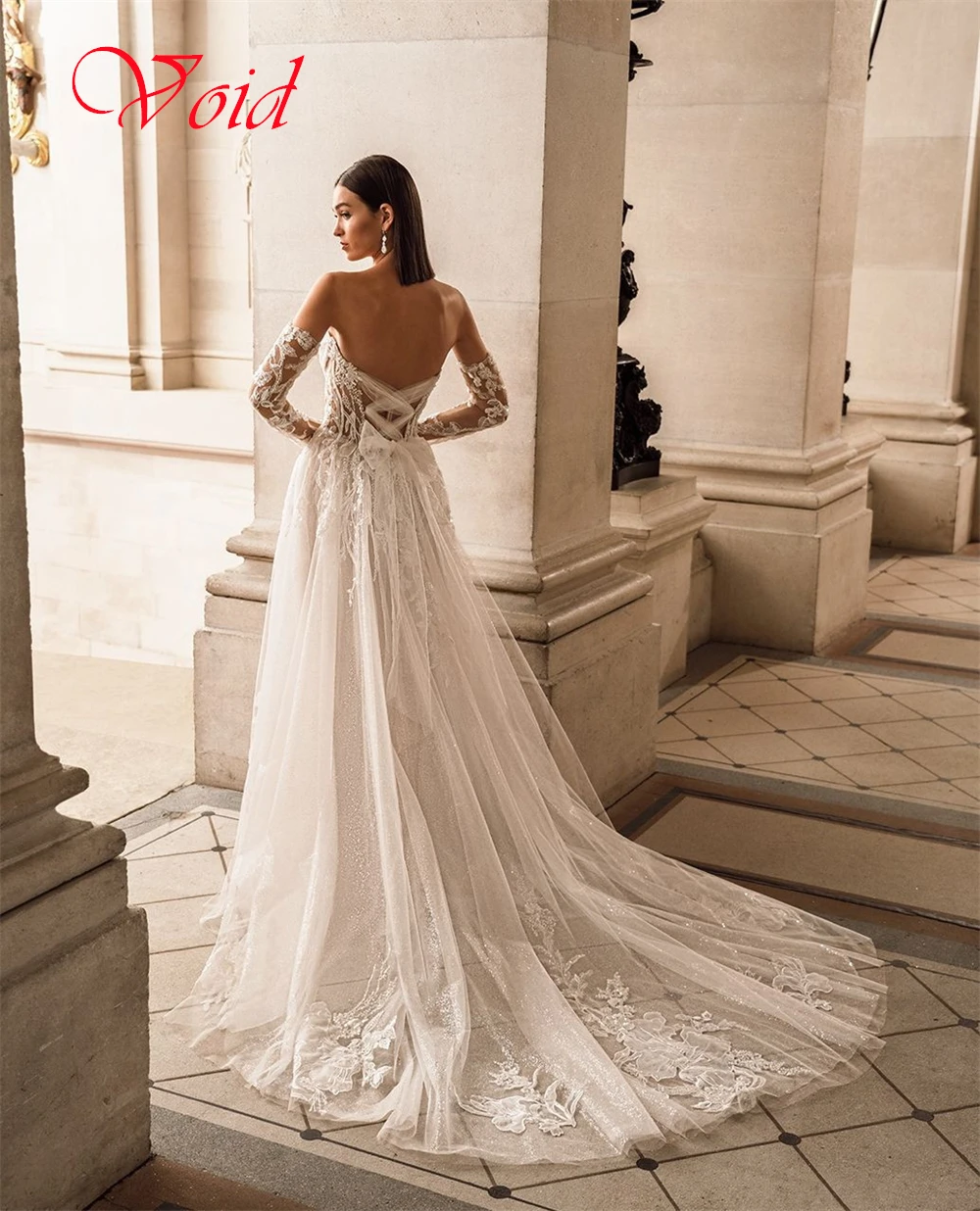 فستان زفاف من التول الأبيض مخصص بدون حمالات وأكمام قابلة للانفصال لحفلات الزفاف مثير بأربطة من الخلف رداء de mariée