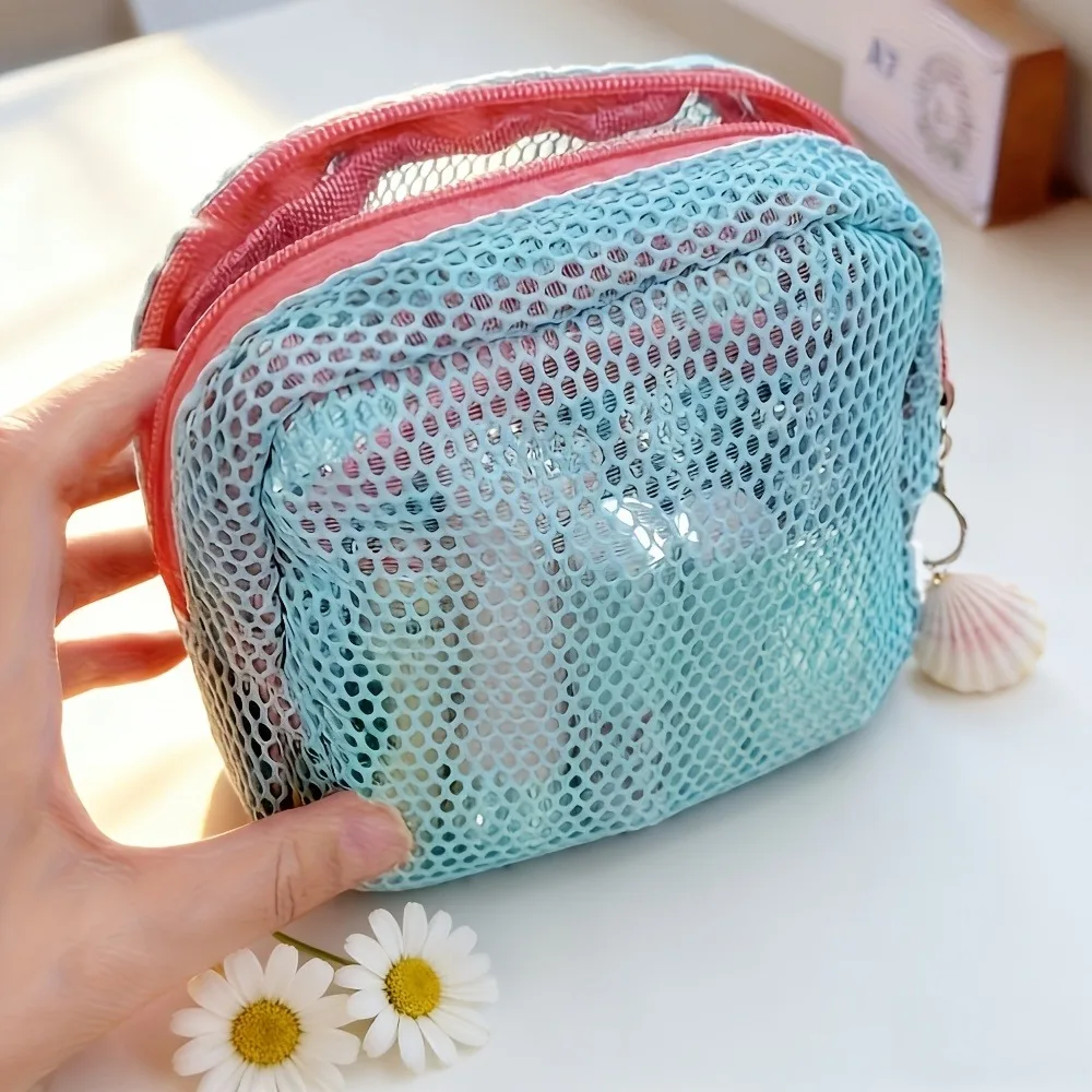 2piece net-silk hollowed-out makeup bag, without handle. Suitable for fitness, travel and camping - a lightweight toiletry bag.