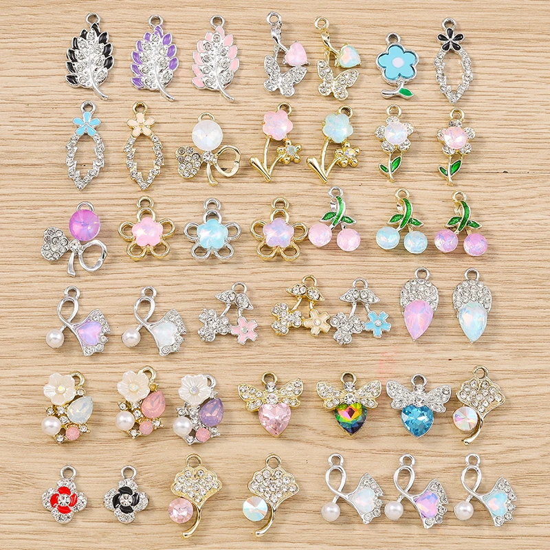 10pcs Mix Cute Plant Charms Crystal Flower Tree Leaf Charms Pendants for Jewelry Making DIY Necklaces Earrings Bracelets Gifts